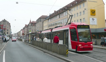 Linie 6 am Aufseßplatz